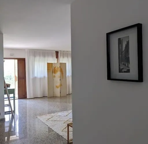 Le Stagioni Del Parco كارتيريا دي سيستو را